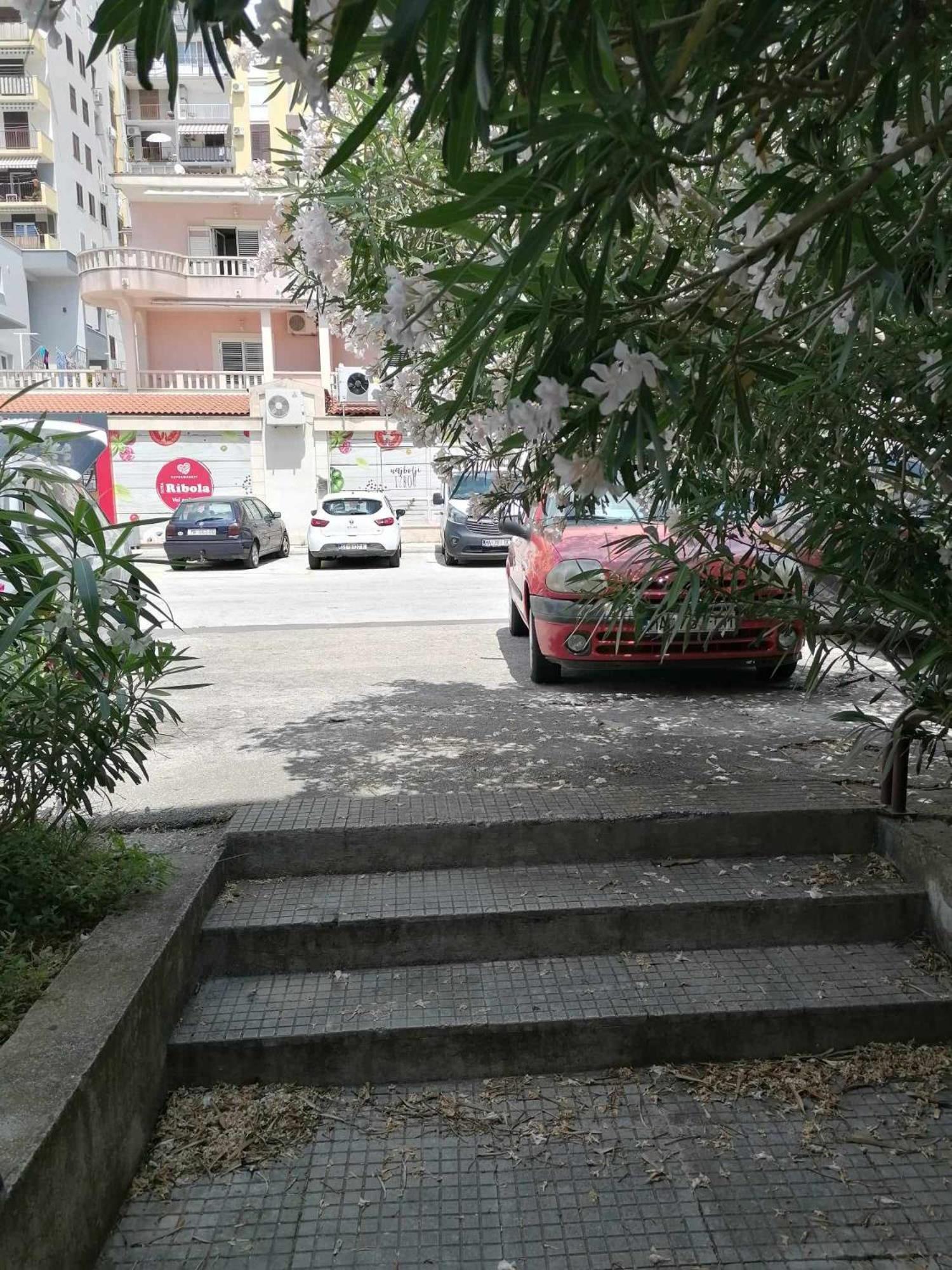 Apartment Lukas Galileo Izuzetan Makarska Kültér fotó