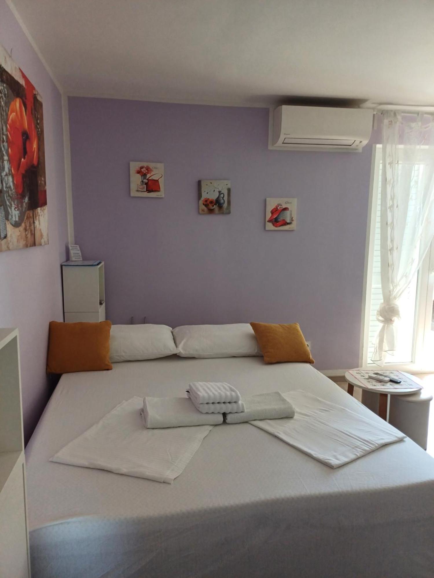 Apartment Lukas Galileo Izuzetan Makarska Kültér fotó